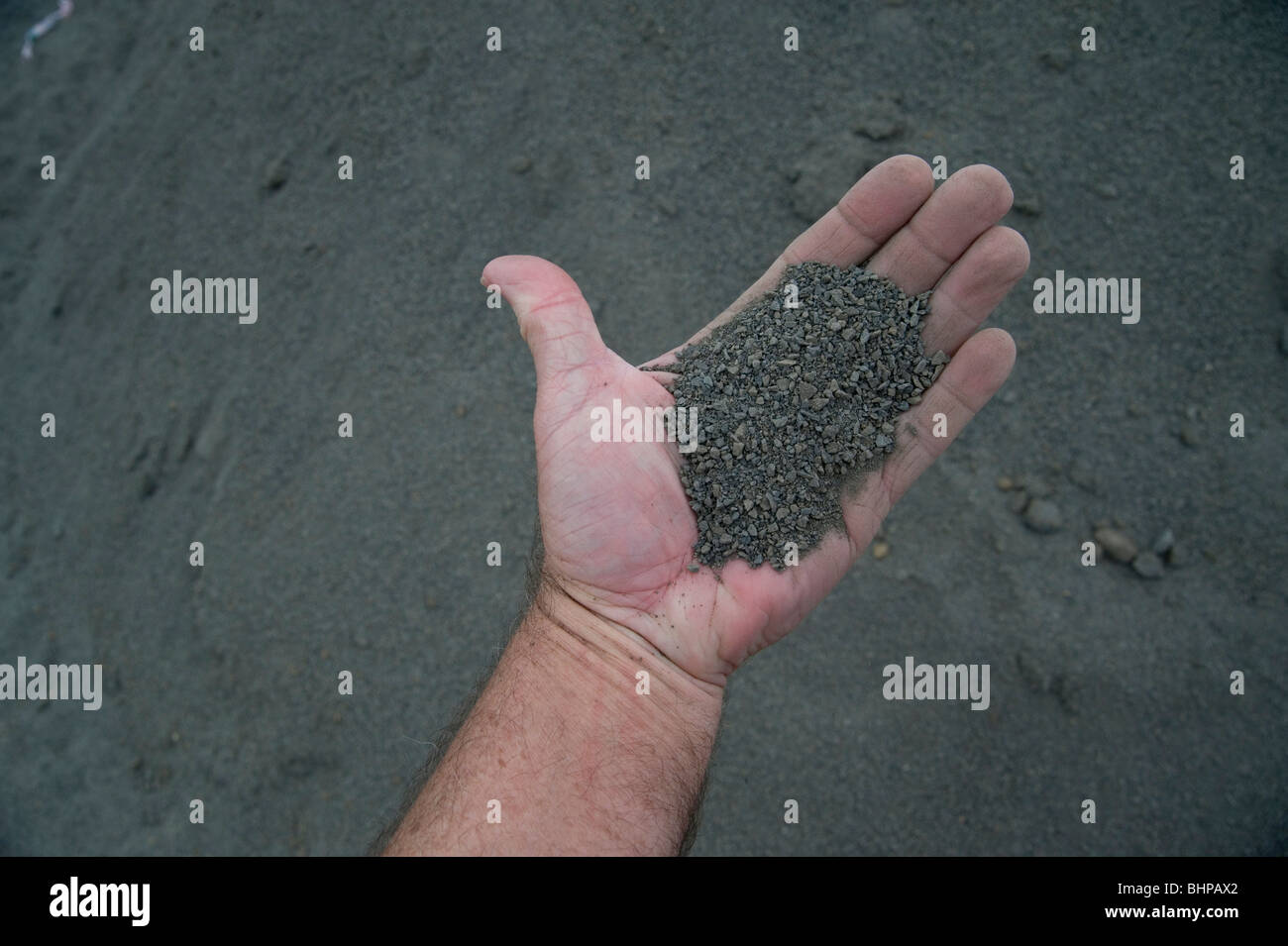 fine gravel, rock dust, crusher dust, in my hand Stock Photo Alamy