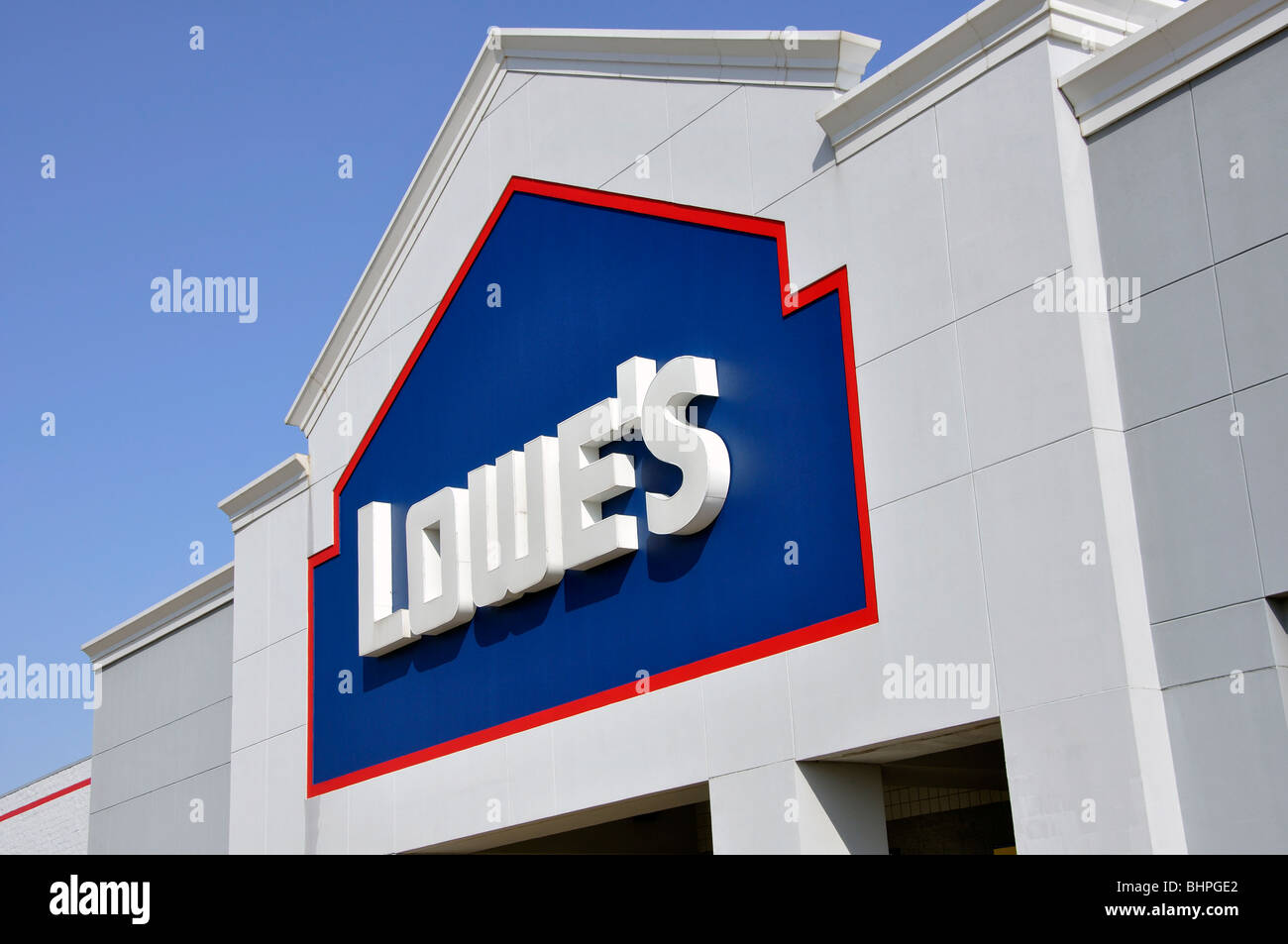 Lowes store hires stock photography and images Alamy