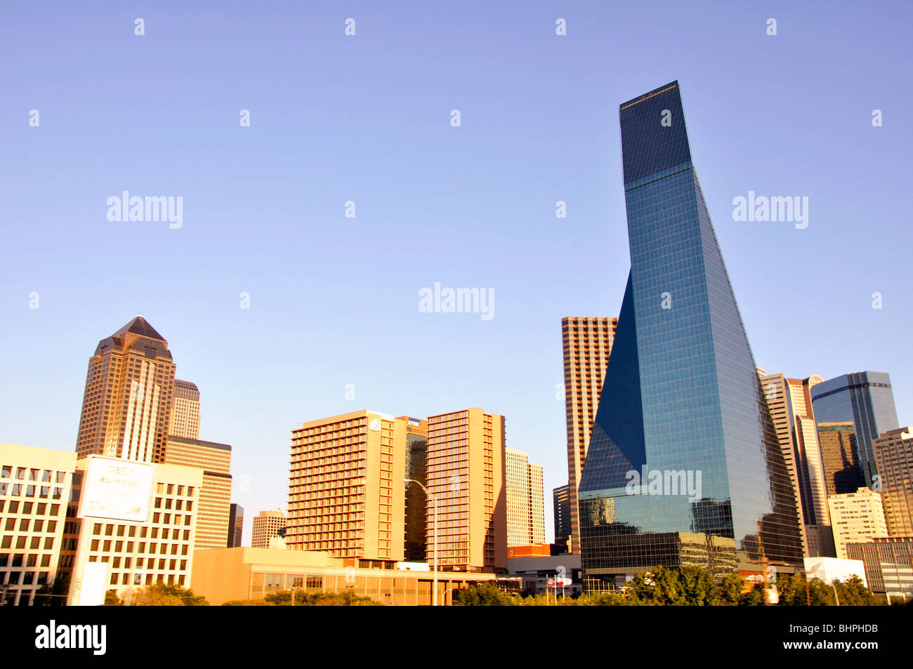 Dallas skyline with Fountain Place, Texas, USA Stock Photo Alamy