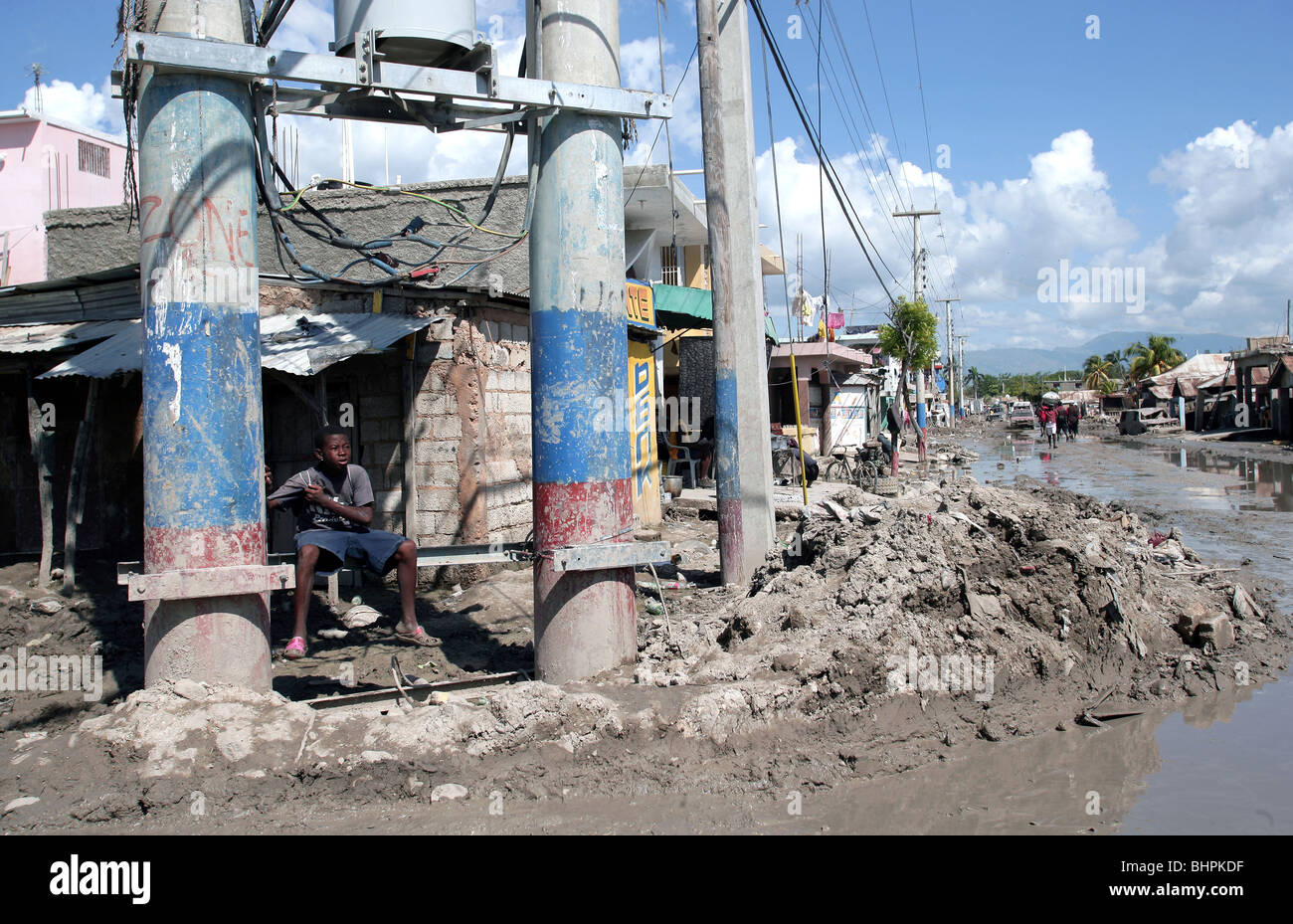 Flooding from hurricanes in Gonaives, Haiti 2008 Stock Photo Alamy