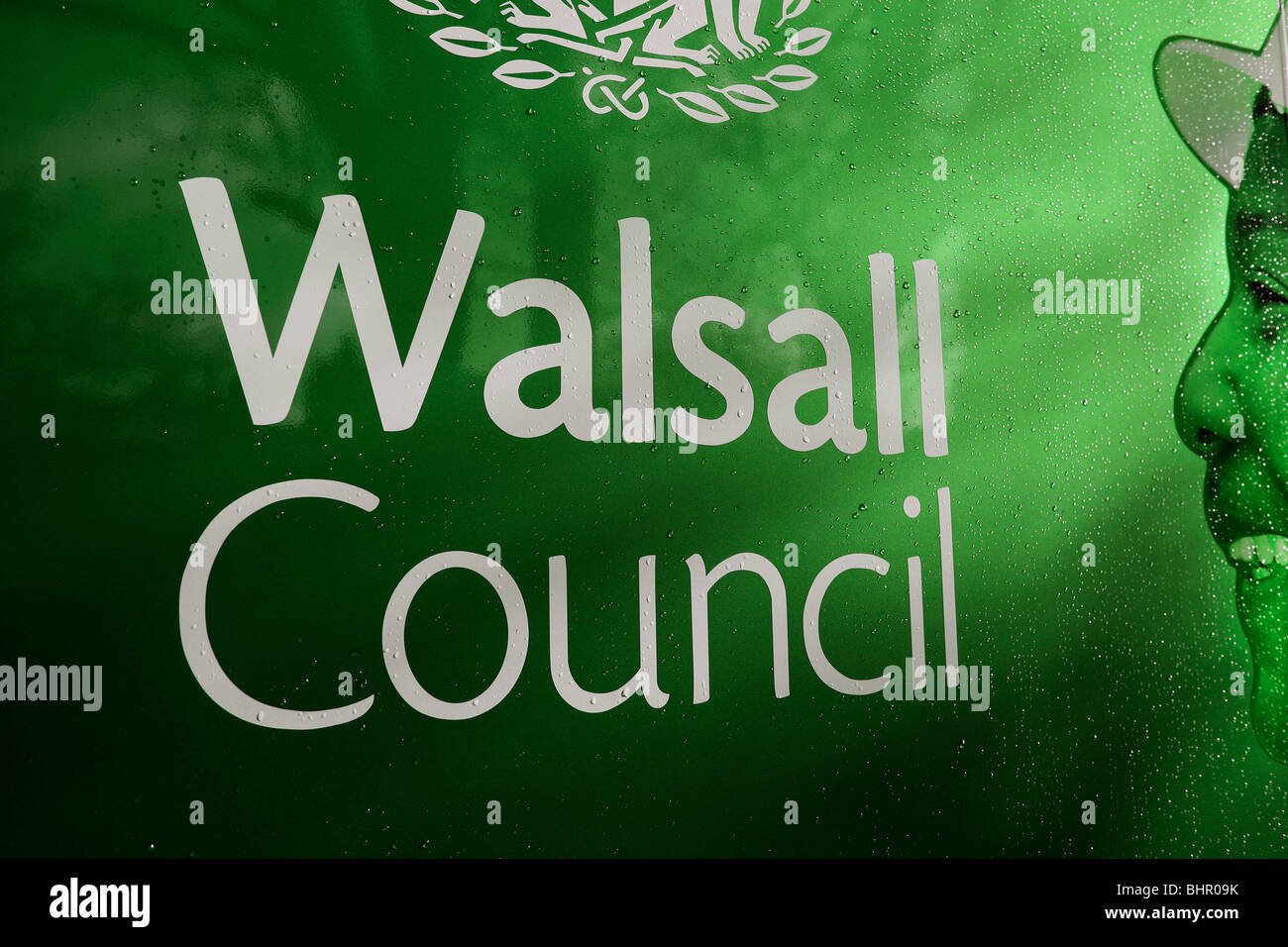 Walsall,Council,Green,energy,climate,recycle,logo Stock Photo