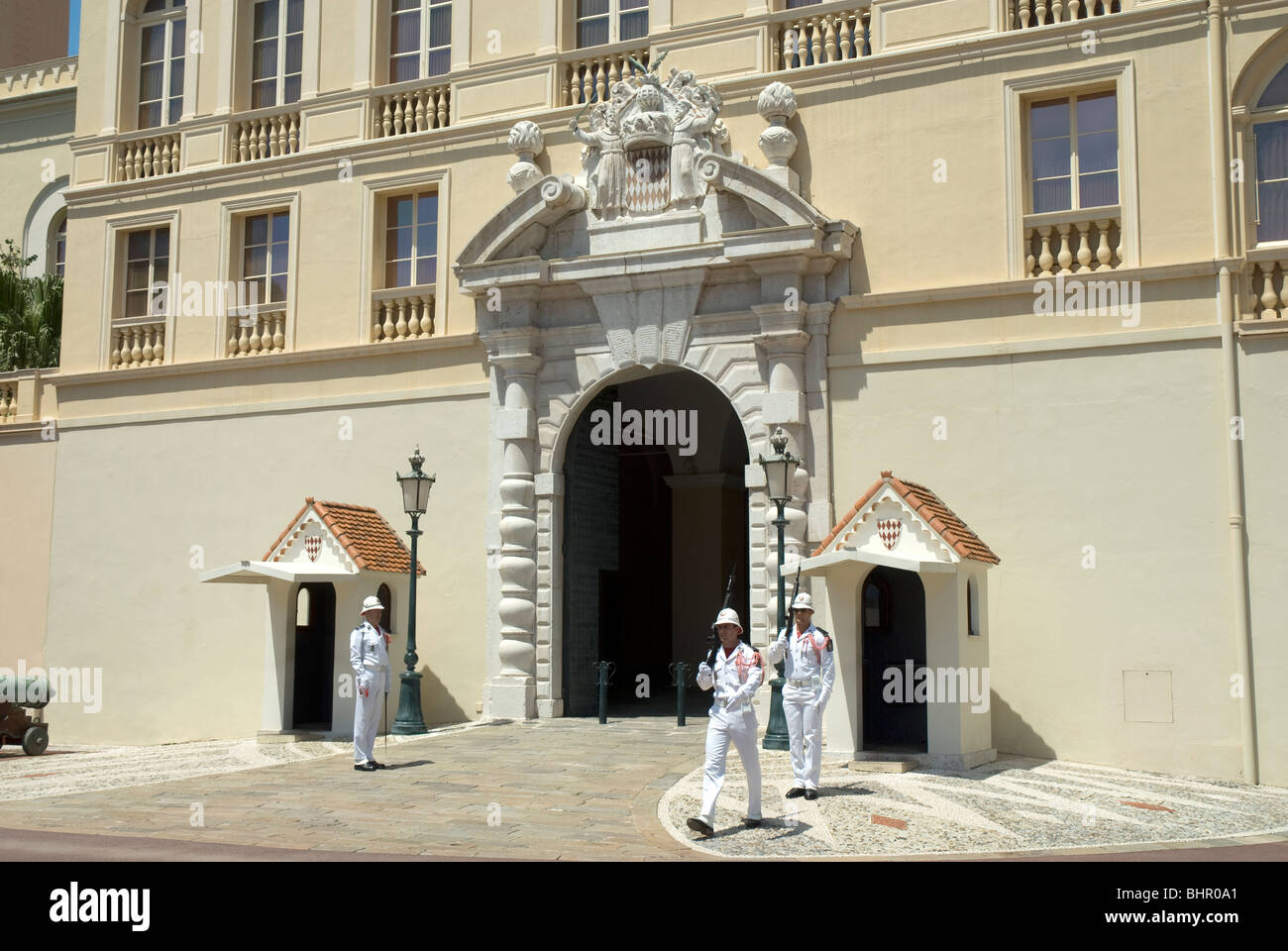 Palace guards at the entrance of the Prince's Palace of Monaco, Monte Carlo Stock Photo