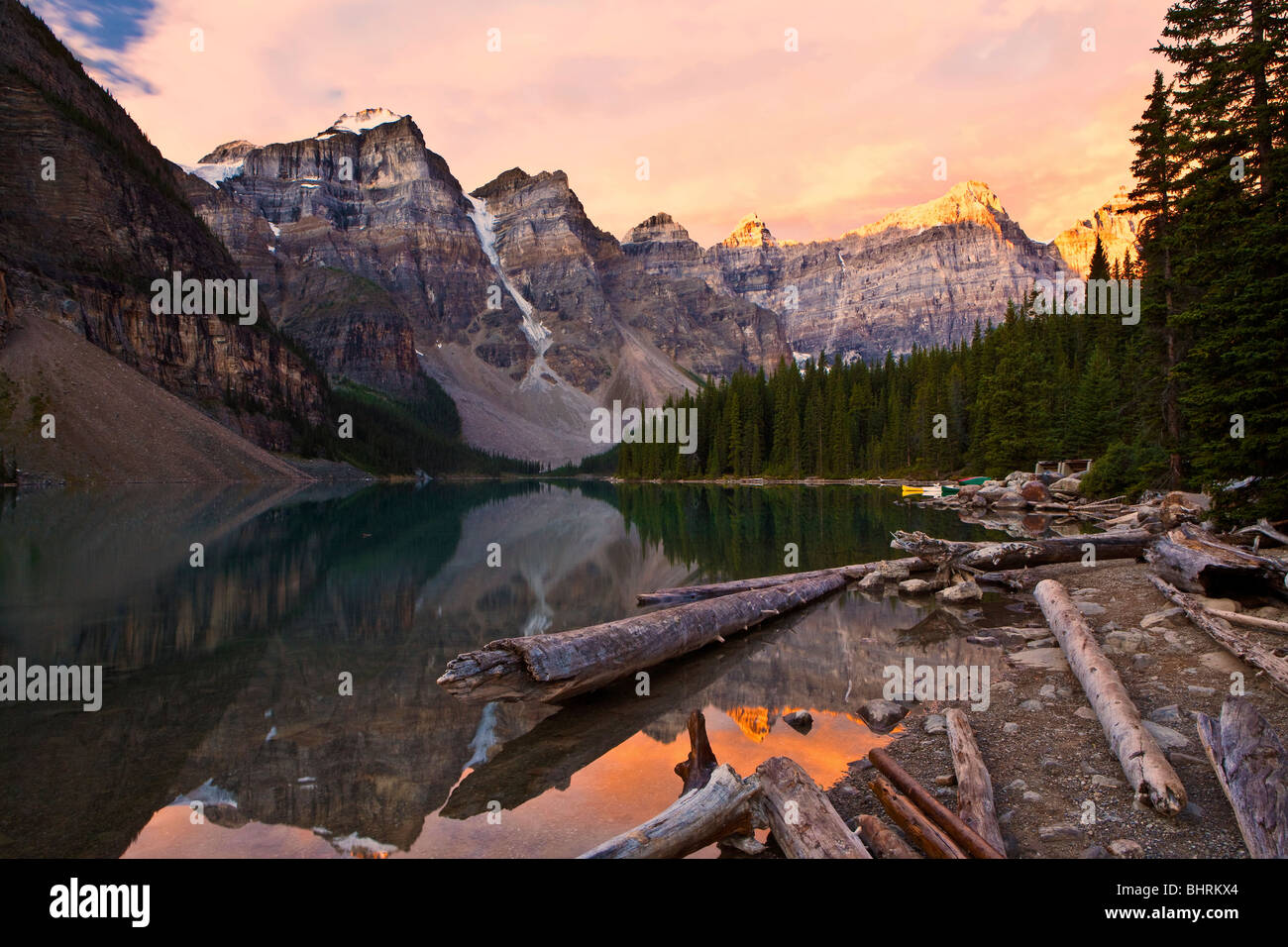 Sun rise at Moraine Lake - Banff National Park - Alberta - Canada Stock Photo