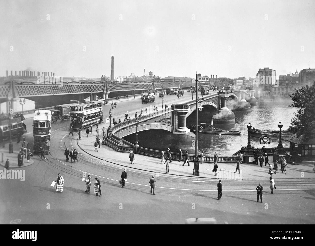 Blackfriars Bridge and Bankside power station, London. Artist: George Davison Reid Stock Photo