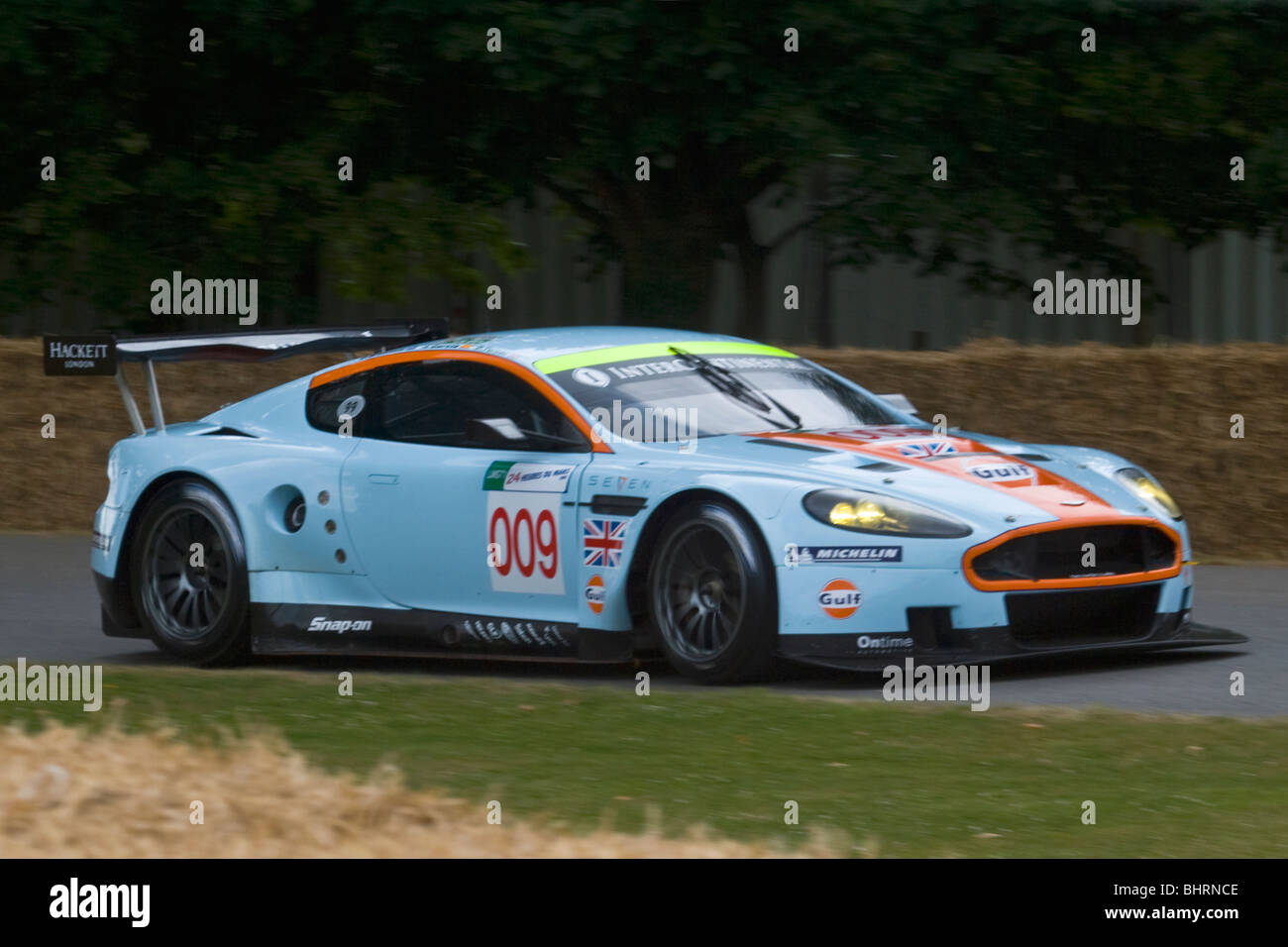 Le mans Aston Martin Racing Car GT1 - DBR9 Gulf team colors Stock Photo