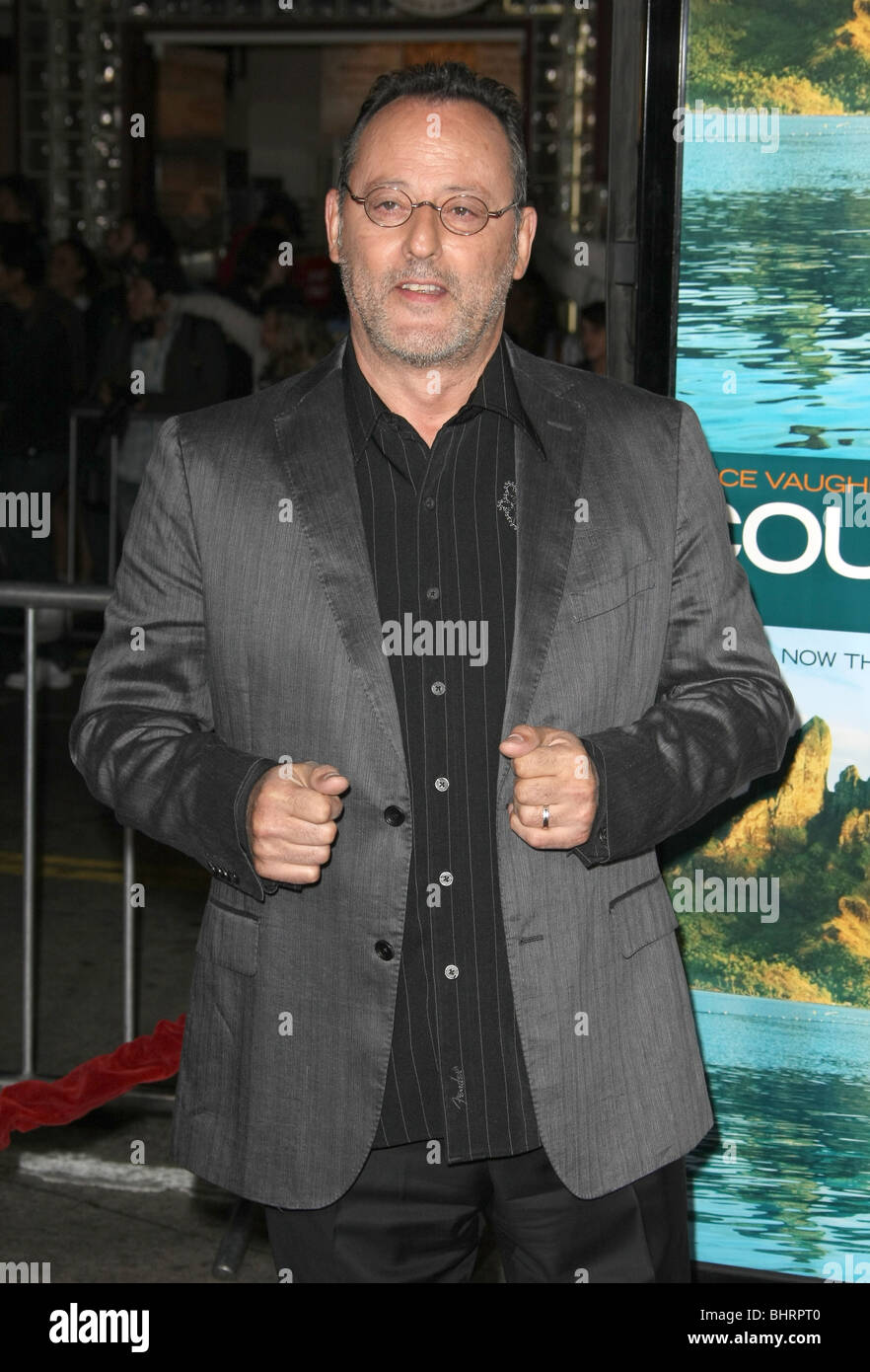 JEAN RENO COUPLES RETREAT AMERICAN PREMIERE LOS ANGELES CA USA 05 October 2009 Stock Photo - Alamy