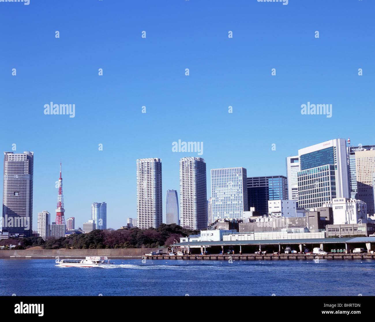 Tsukiji chuo tokyo japan hi-res stock photography and images - Alamy