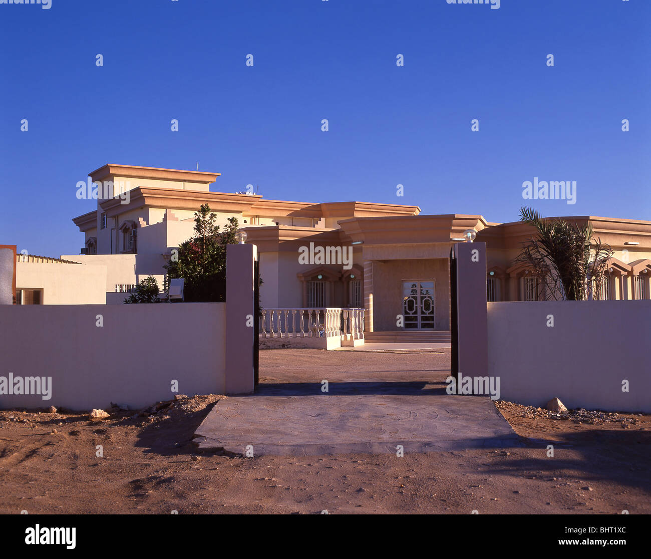 Large, newly-built house, Al Khor, Al Khawr Municipality, State of Qatar Stock Photo