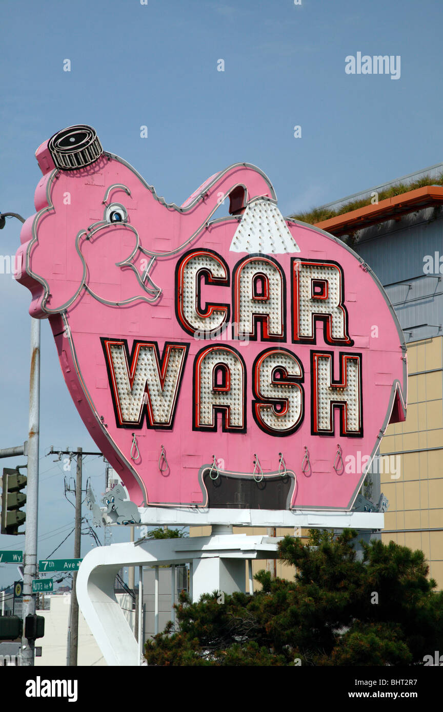 Car Wash Sign High Resolution Stock Photography And Images Alamy