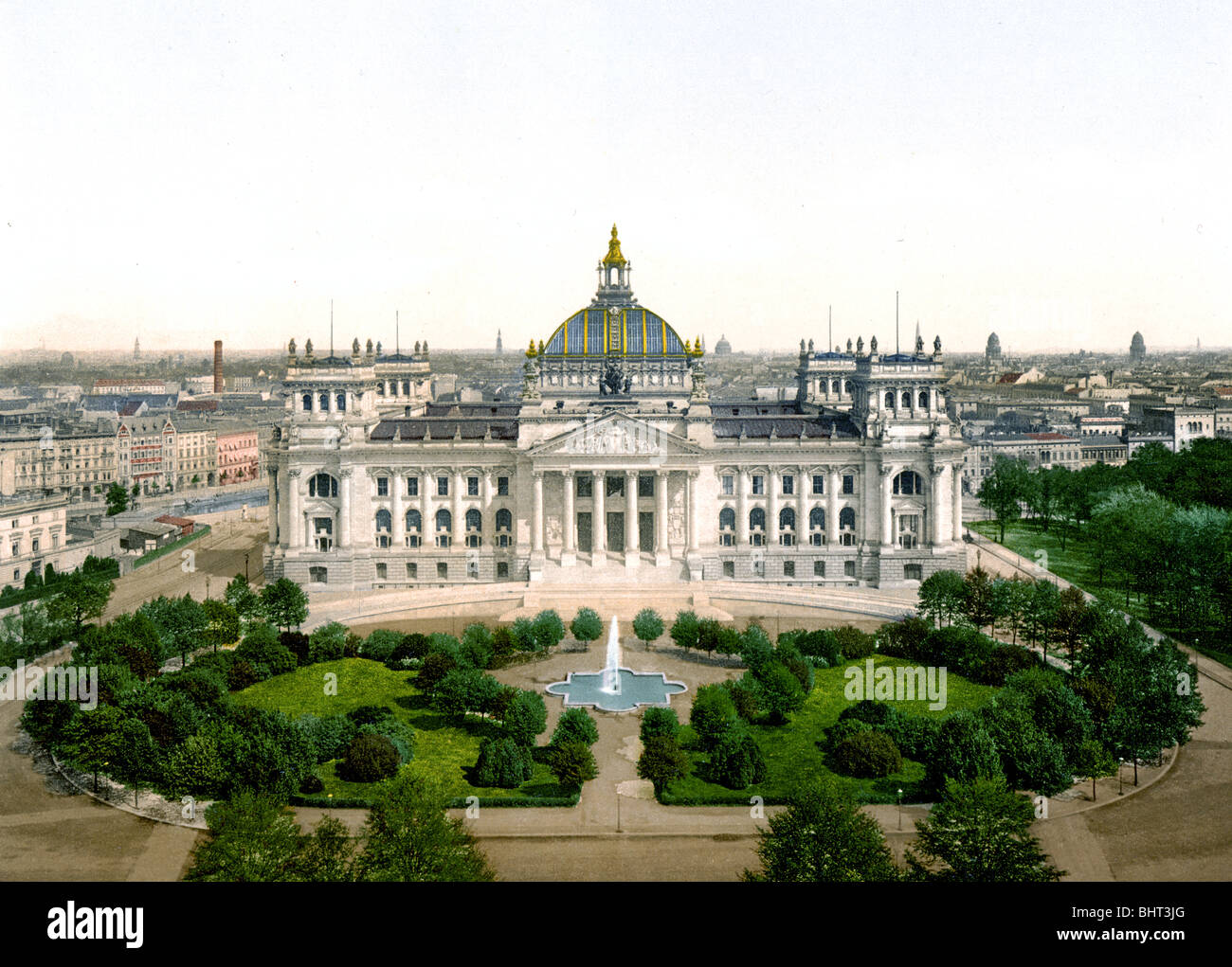 Reichstag Gebäude Berlin Stock Photo