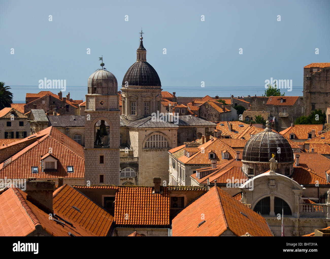 Orange tile roof dubrovnik hi-res stock photography and images - Alamy