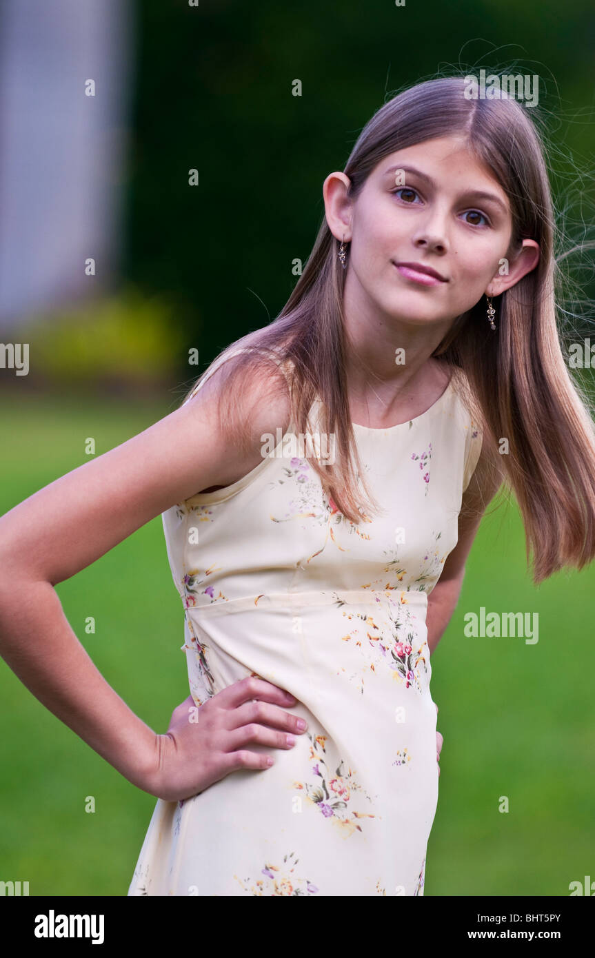 11 year old girl Stock Photo - Alamy