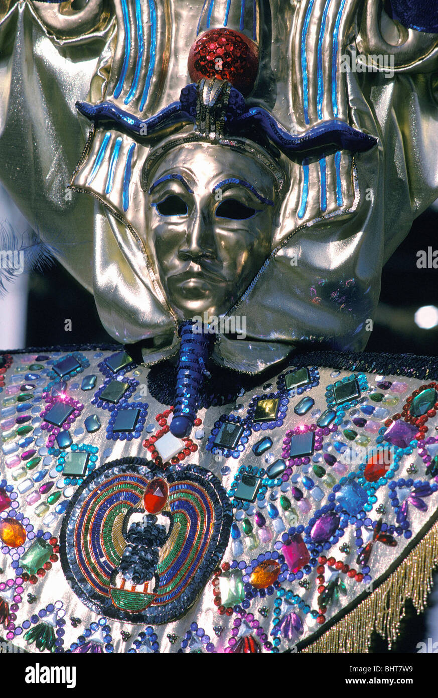 Traditional masquerade mask u0026 costume simulating Egyptian Pharaoh 