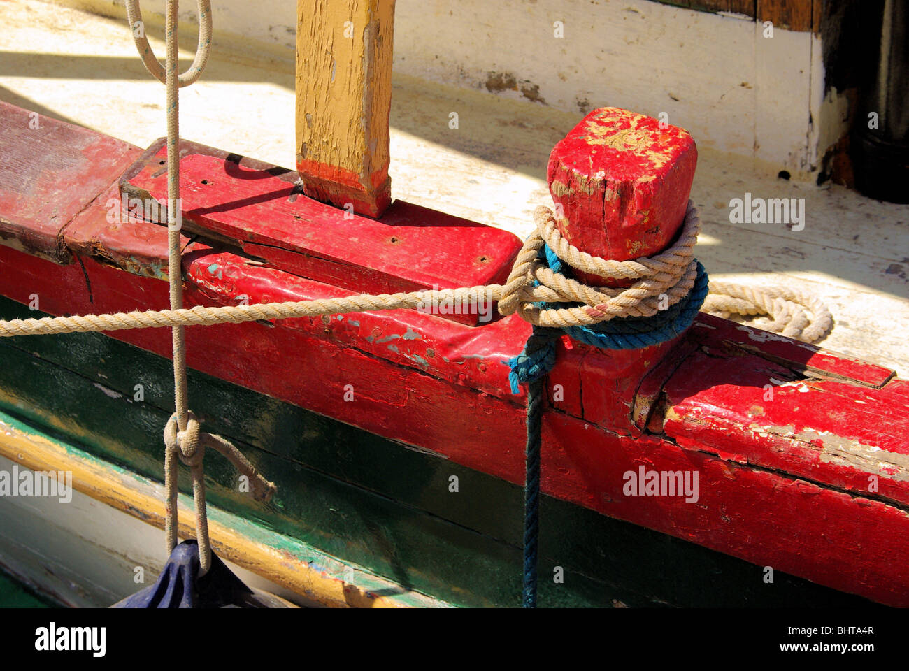 Tua Rope Club cord hi-res stock photography and images - Alamy