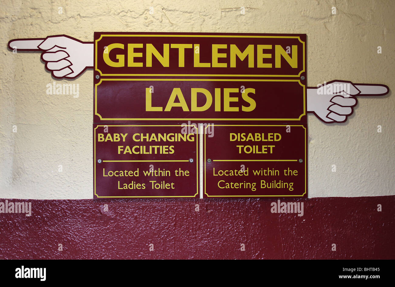 Pic by Mark Passmore. 06/02/2010. Generic pic of a toilet sign. Stock Photo