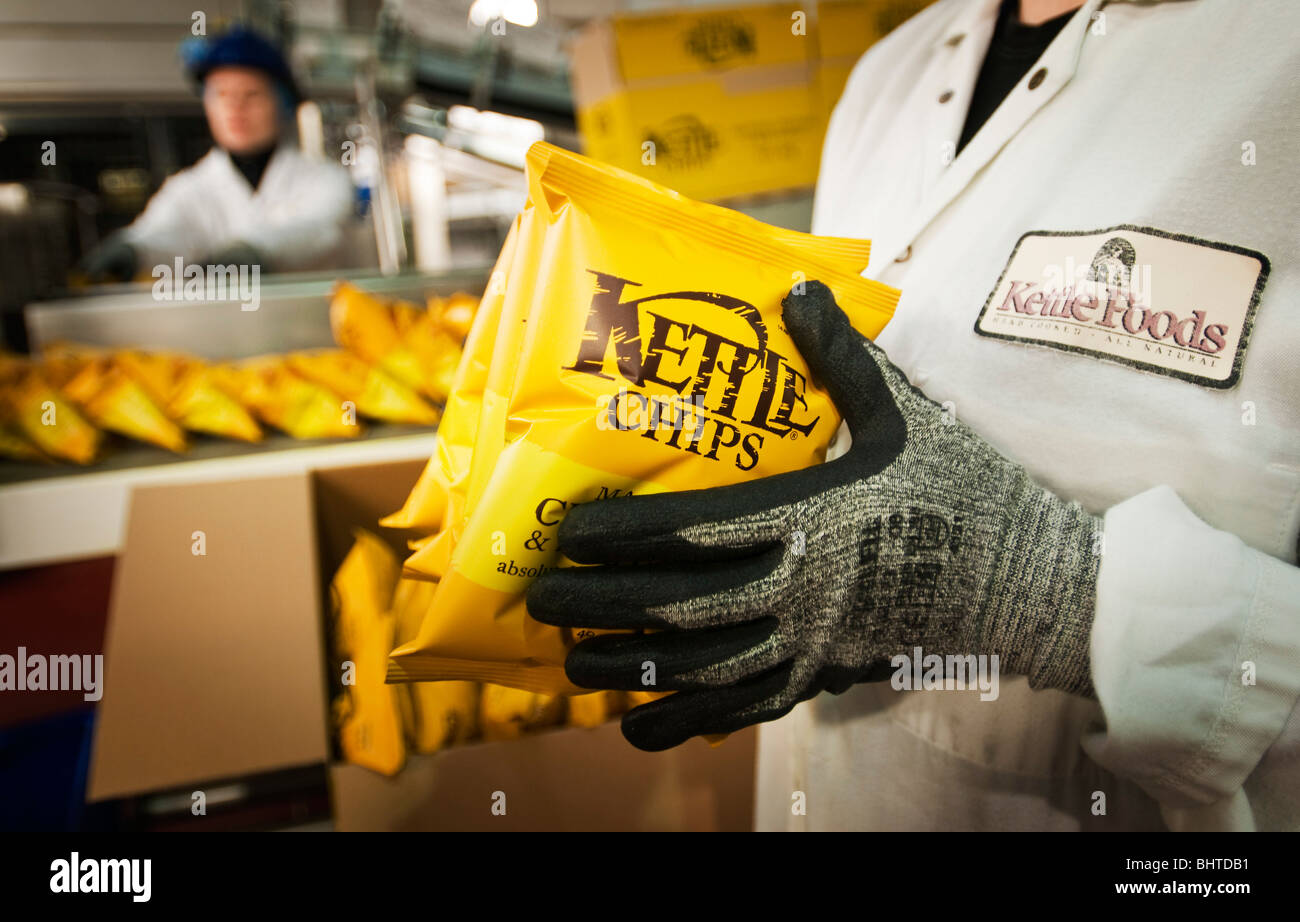 Kettle Chips Production Line Stock Photo Alamy