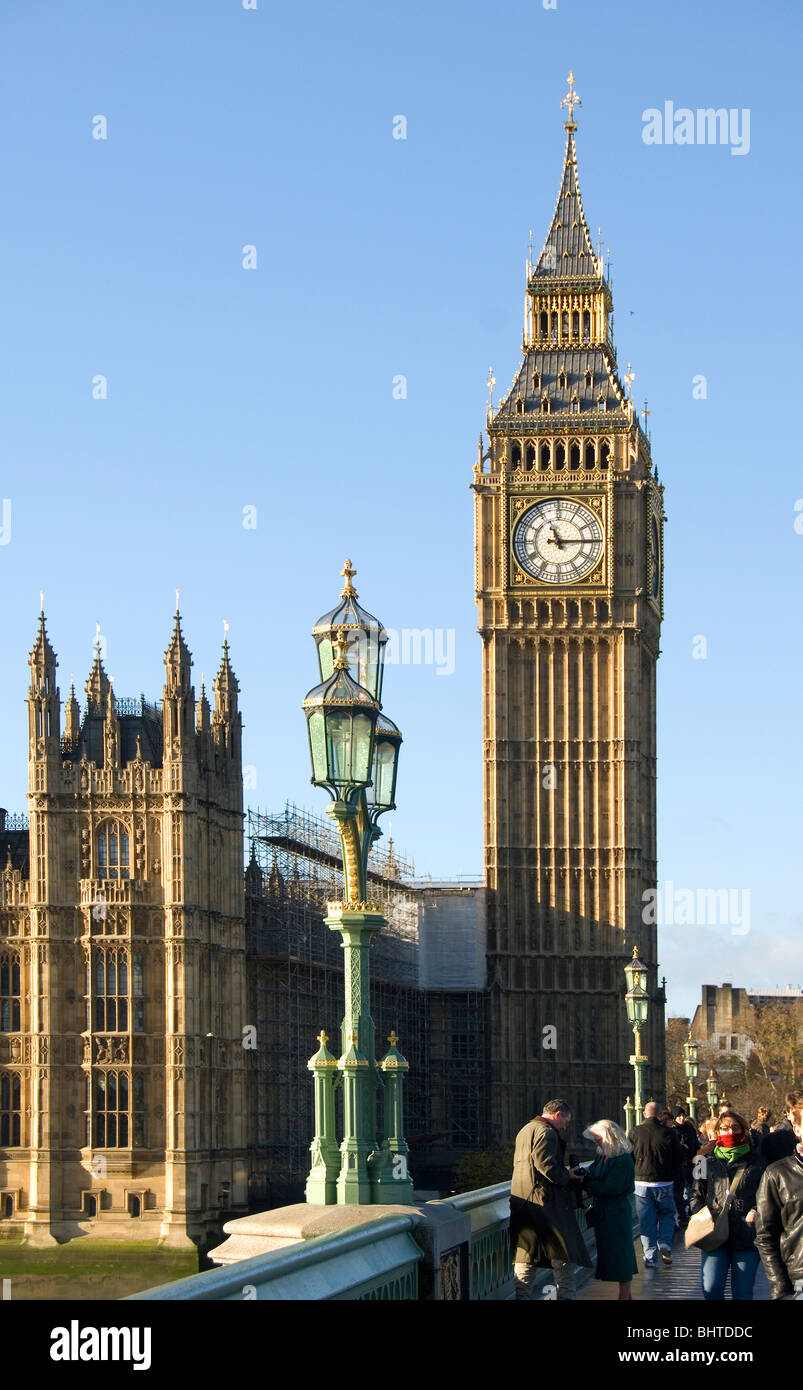 Big Ben Bell Tower People On Westminster Bridge Houses Of Parliament big-ben-bell-tower-people-on-westminster-bridge-houses-of-parliament