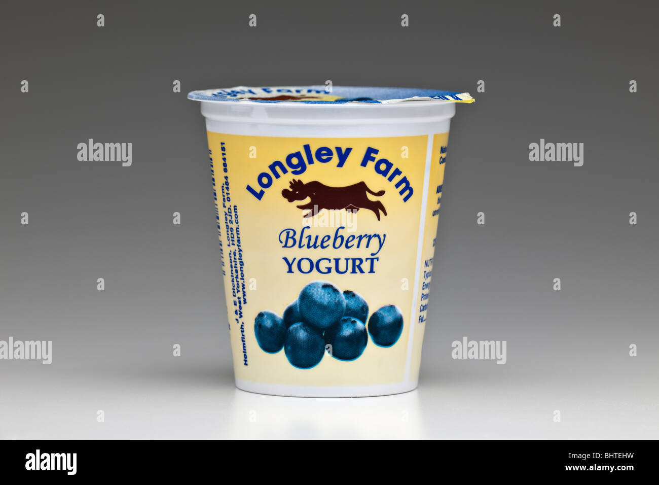 Longley farm Blueberry Yogurt Stock Photo