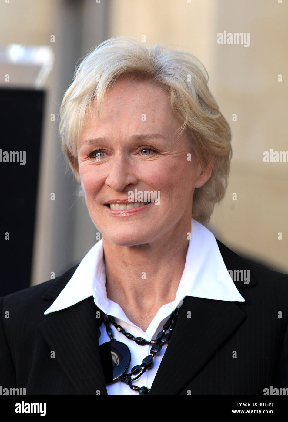 GLENN CLOSE GLENN CLOSE HONORED WITH A STAR ON THE HOLLYWOOD WALK OF FAME HOLLYWOOD LOS ANGELES CA USA 12 January 2009 Stock Photo