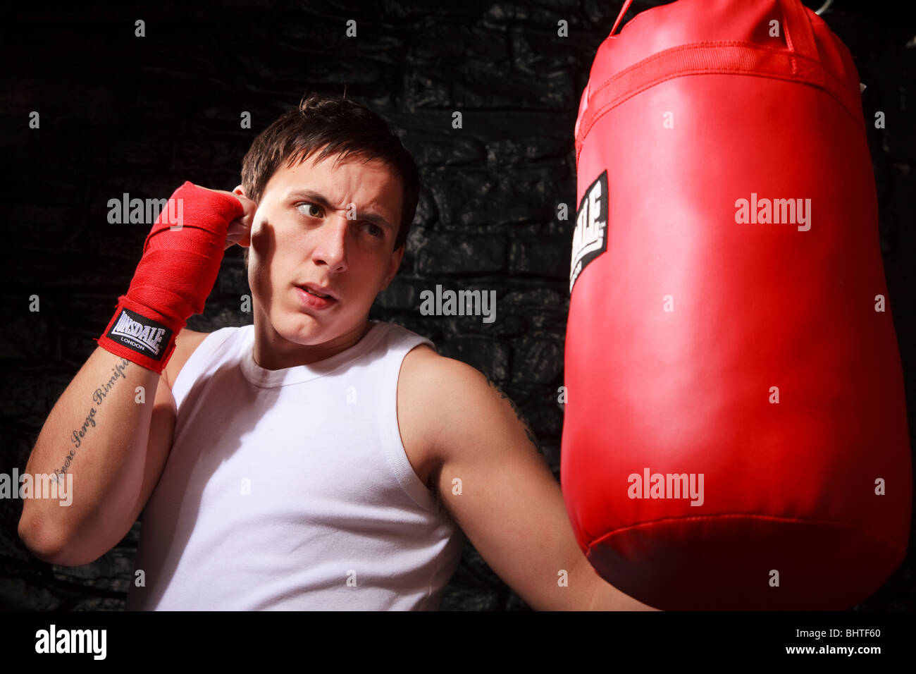 Punch bag hires stock photography and images Alamy