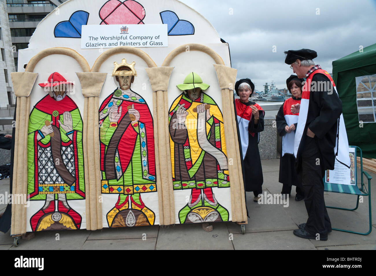 the worshipful company of glaziers and painters of glass glass glaziers