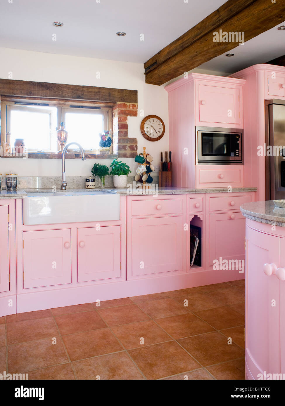 Traditional Country Kitchen White Traditional Country Kitchen White