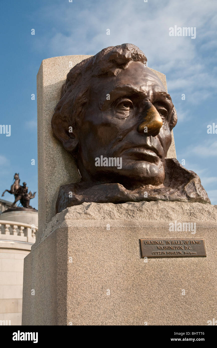 Gutzon Borglum bust of Abraham Lincoln at Lincoln Tomb in Springfield, Illinois Stock Photo