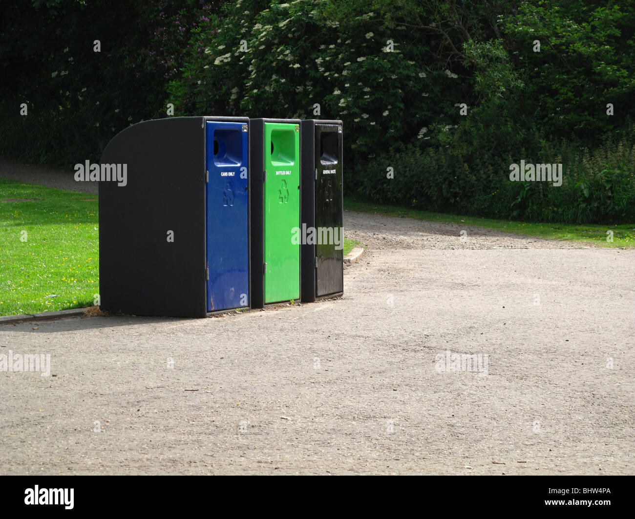 Bins for bottles and cans hi-res stock photography and images - Alamy