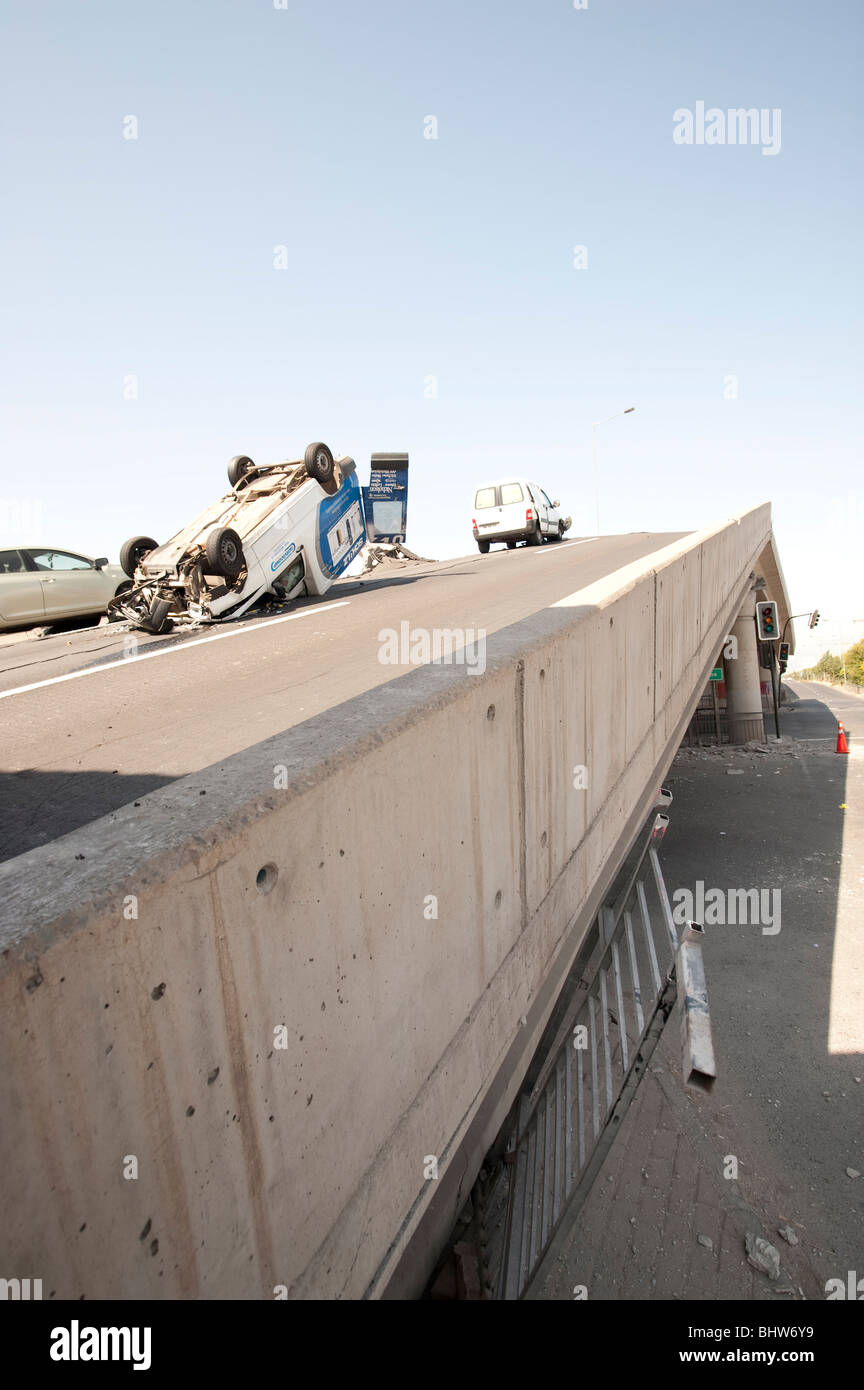 Collapsed Higway, Americo Vespucio Norte. With cars who fell in to the empty. Stock Photo