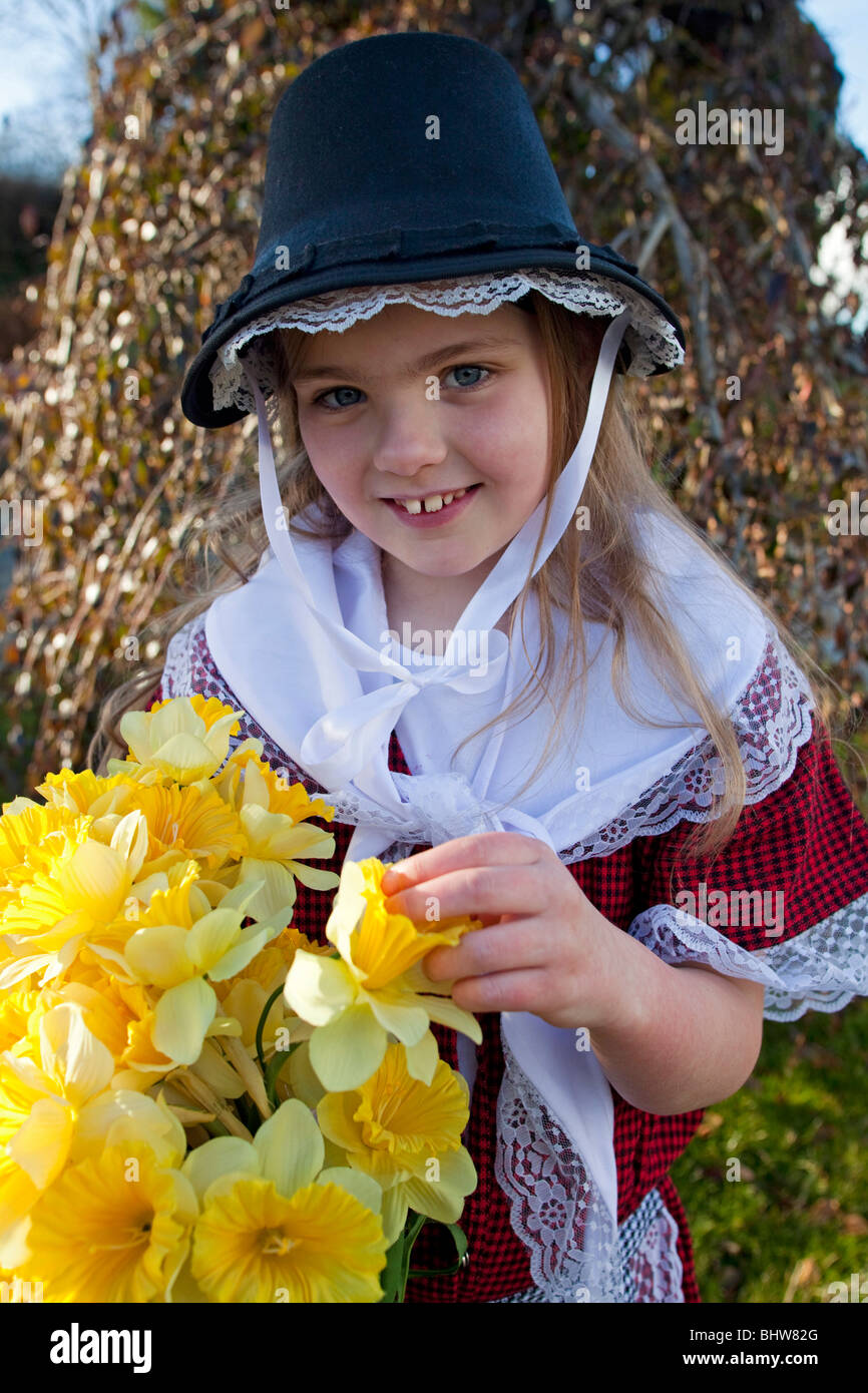Traditional welsh costume hires stock photography and images Alamy