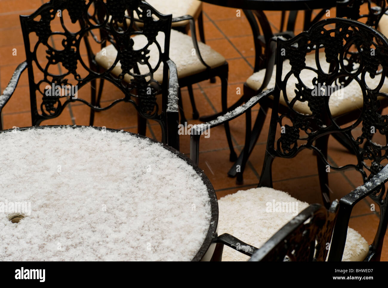 Wrought iron patio chairs that rock deals