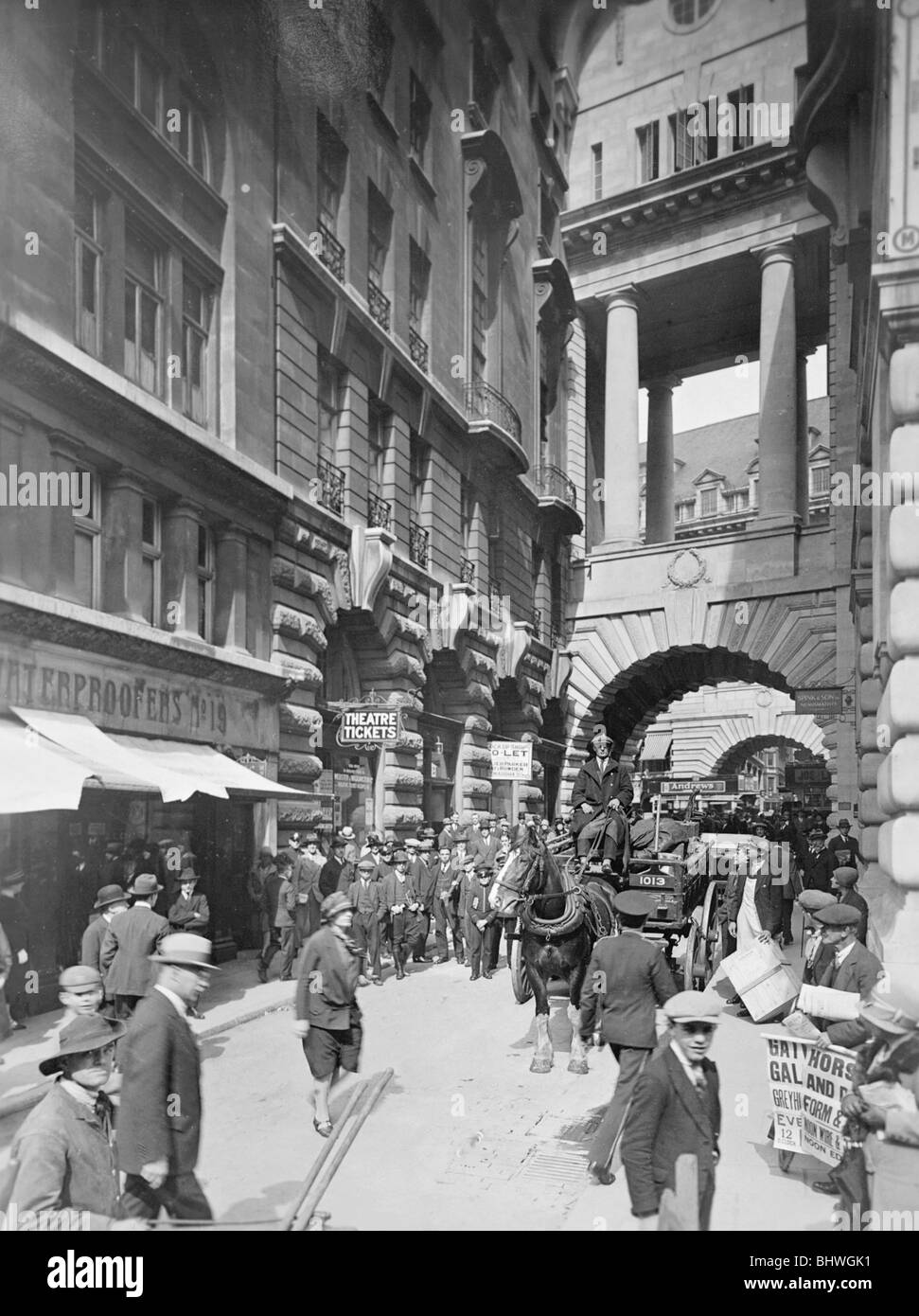 Air street piccadilly Black and White Stock Photos & Images - Alamy