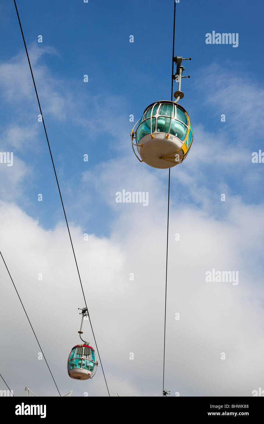 Cable car hong kong ocean park hi-res stock photography and images - Alamy