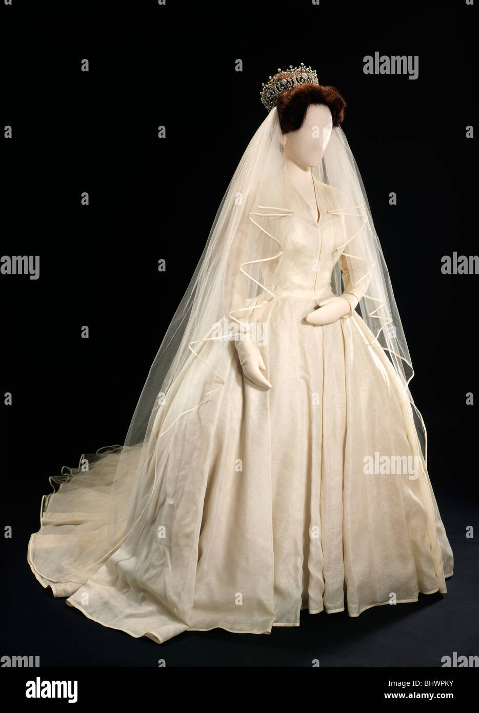 Princess Margaret S Wedding Dress 1981 Artist Unknown Stock