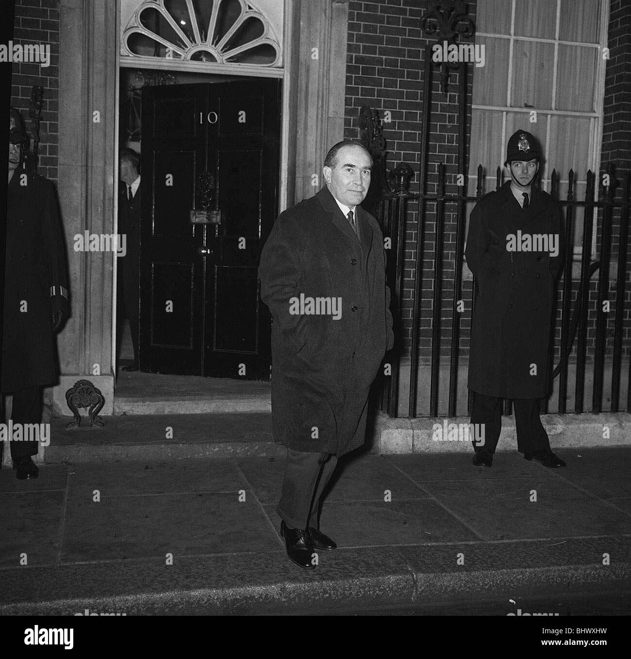 Sir Alfred Ramsey leaving No 10 Downing Street 7/2/67 X1245 Box X112 Charles Ley England's hero, Alf Ramsey, the football manager who brought the World Cup to England in 1966, leaving a dinner party thrown by the Prime Minister Harold Wilson at 10 Downing Street. Y2K Football. Y2K Politics. dtgu2 DTGU2 Stock Photo