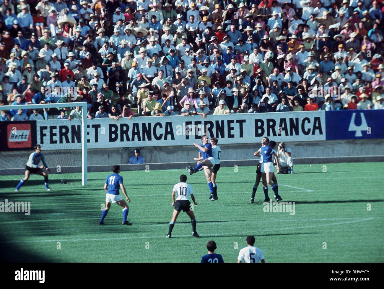 world-cup-1970-group-b-uruguay-0-italy-0-cuauhtemoc-puebla-action-BHWYCY.jpg