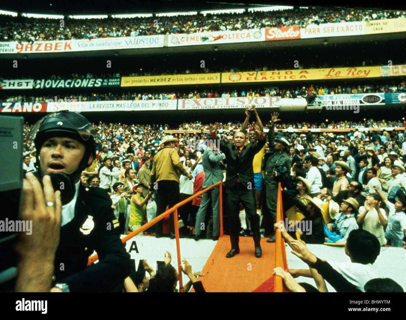 World Cup Final match at the Azteca Stadium in Mexico City Brazil 4 v Italy 1 Brazilian captain Carlos Alberto holds aloft the Jules Rimet World Cup trophy after the presentation June 1970 Stock Photo