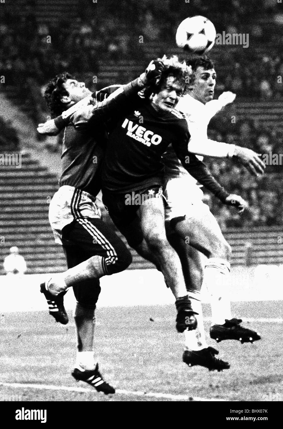 Bayern Munich v Tottenham Hotspur - 1983 Graham Roberts of spurs in action Stock Photo