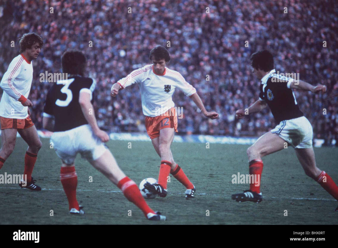 Football World Cup 1978 Scotland 2 Holland 3 in Mendoza L to R: Johnny Rep, Willie Donachie, rob Rensenbrink and Tom Forsyth Stock Photo