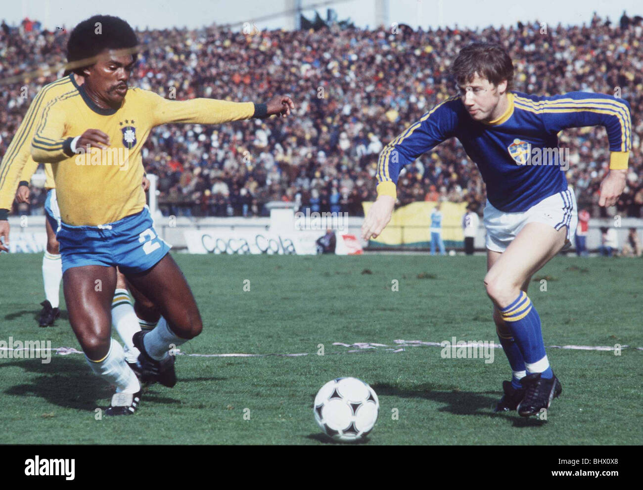 Sweden V Brazil World Cup 1978 Football Toninho Brazil Stock Photo - Alamy