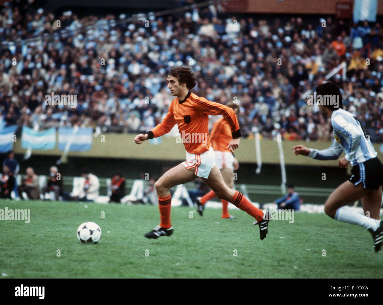 World Cup final 1978 Holland v Argentina football Rob Rensenbrink Stock  Photo - Alamy