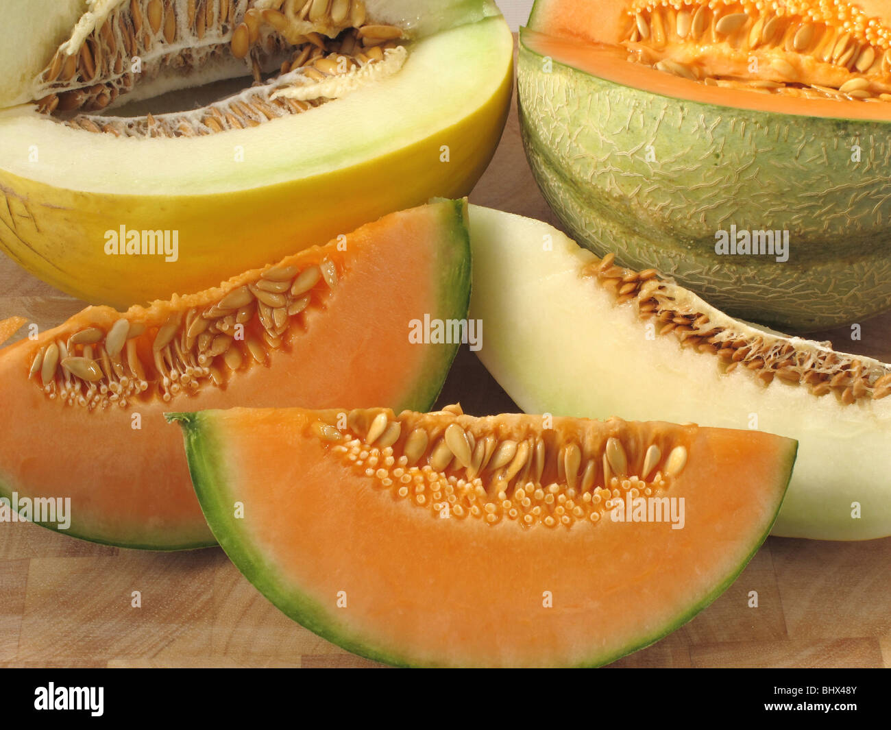 Cut Cantaloupe and Honeydew Melons Stock Photo Alamy