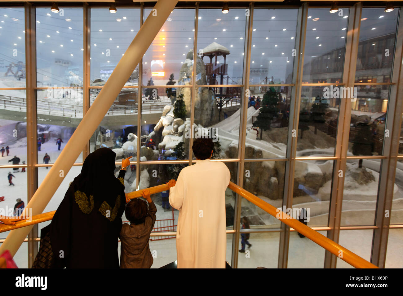 Dubai Mall of Emirates Ski dubai, Indoor skiing Stock Photo