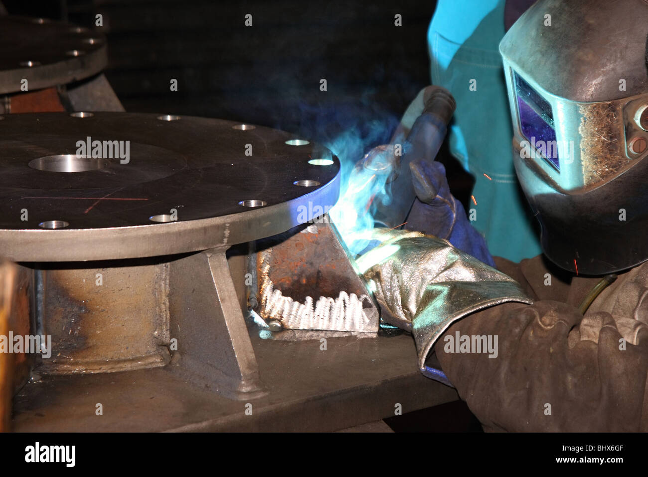 Factory Welder, Welding in protective atmosphere of gases, MAG Metal