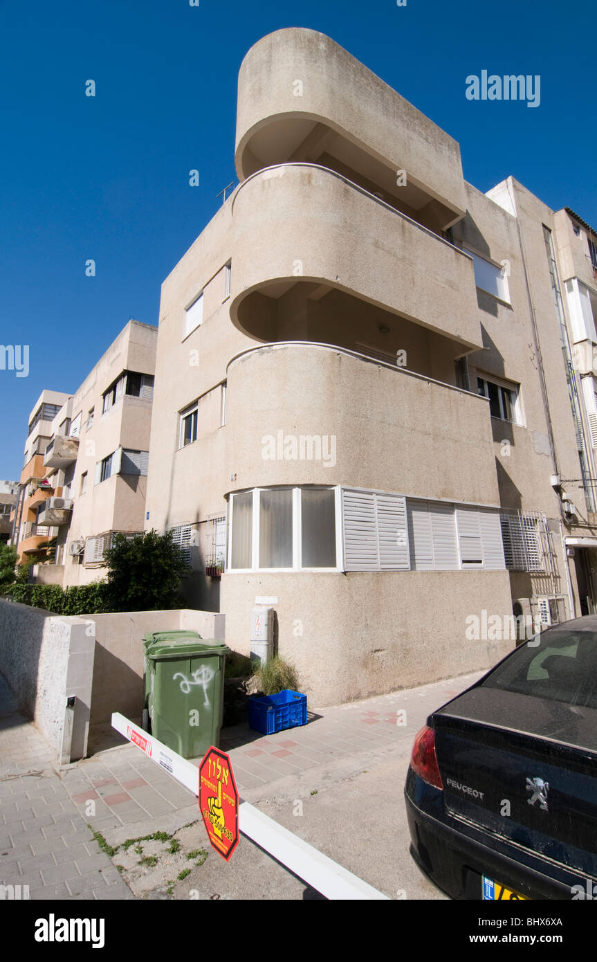 Israel, Tel Aviv, Renovated Bauhaus building at 31 Mazeh Street Stock Photo