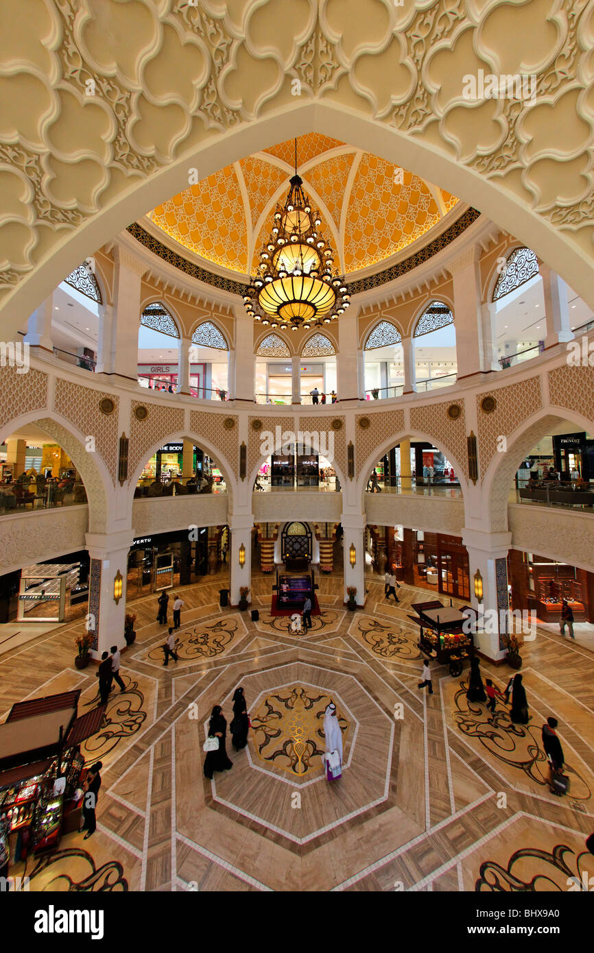 Dubai Mall next to Burj Khalifa , biggest shopping mall in the world with more than 1200 shops, Dubai, UAE Stock Photo