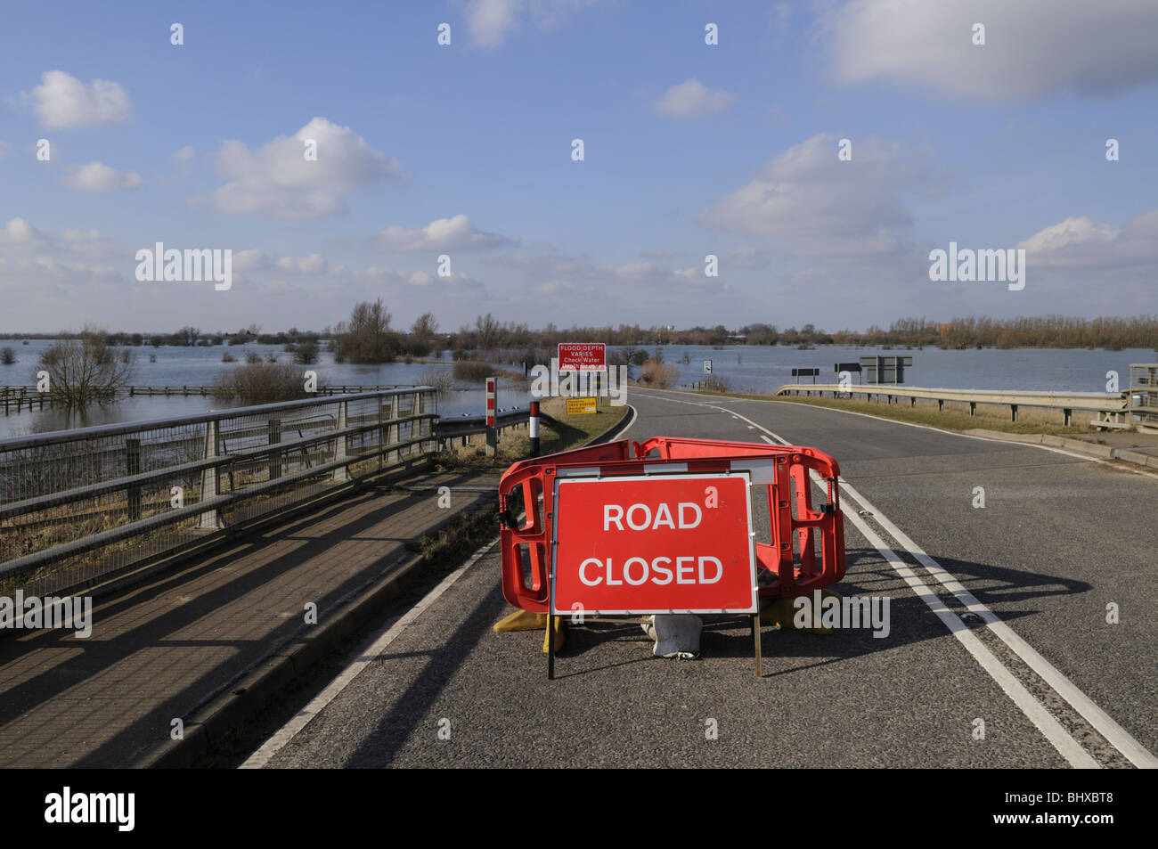 Road Closed notice at a flooded A1101 at Welney Wash, Norfolk, England UK Stock Photo