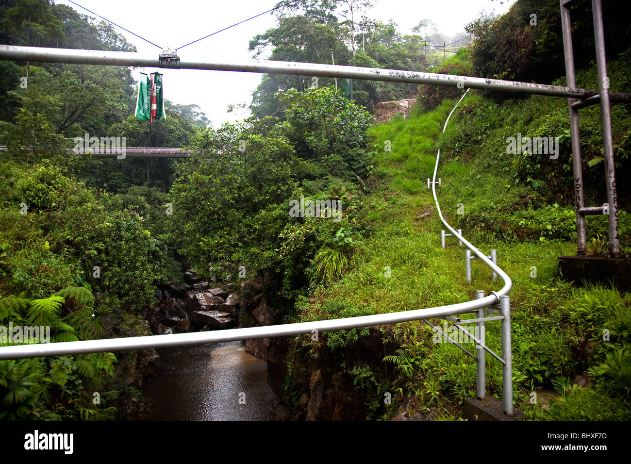 Part of the Trasn Ecuadorian oil pipeline that runs from Lago Agrio in ...