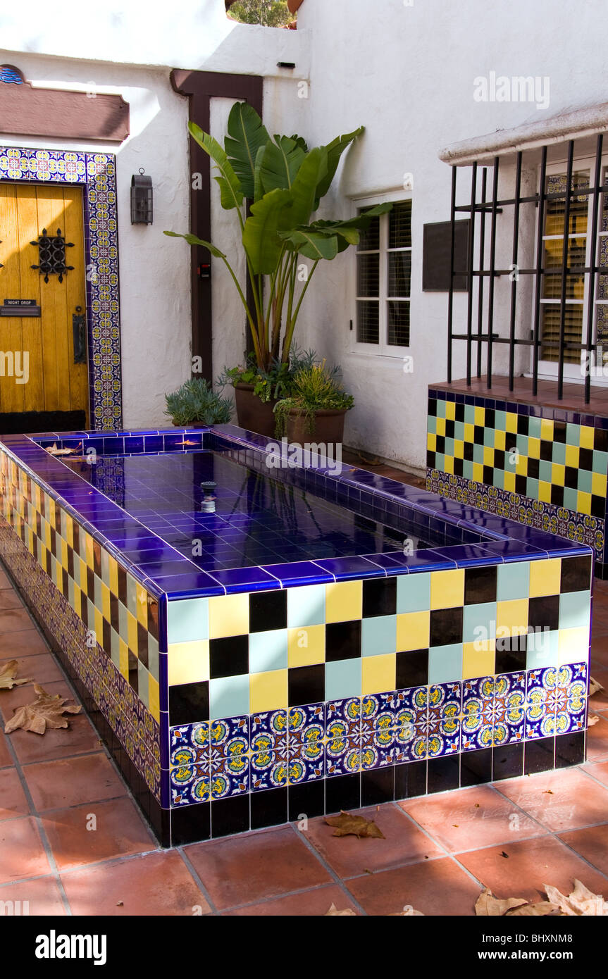 Mosaic art hi-res stock photography and images - Alamy