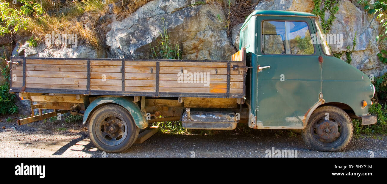 Truck with cars hi-res stock photography and images - Alamy